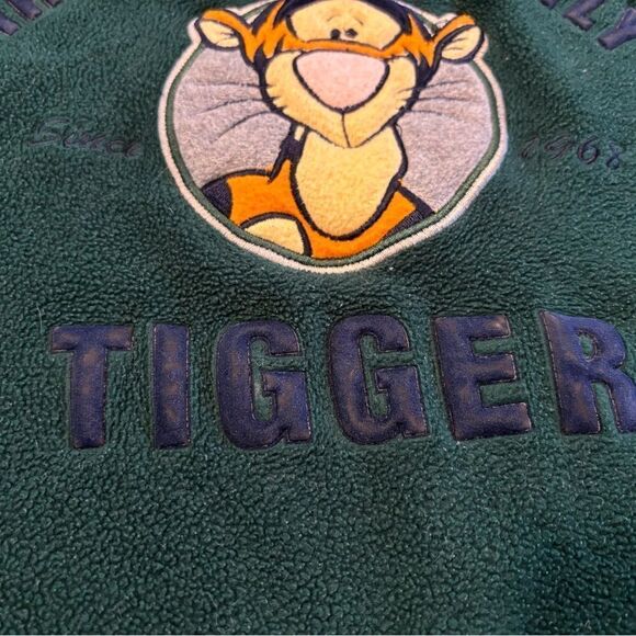 Disney Store Winnie the Pooh Tigger green fleece sweatshirt - Picture 7 of 8